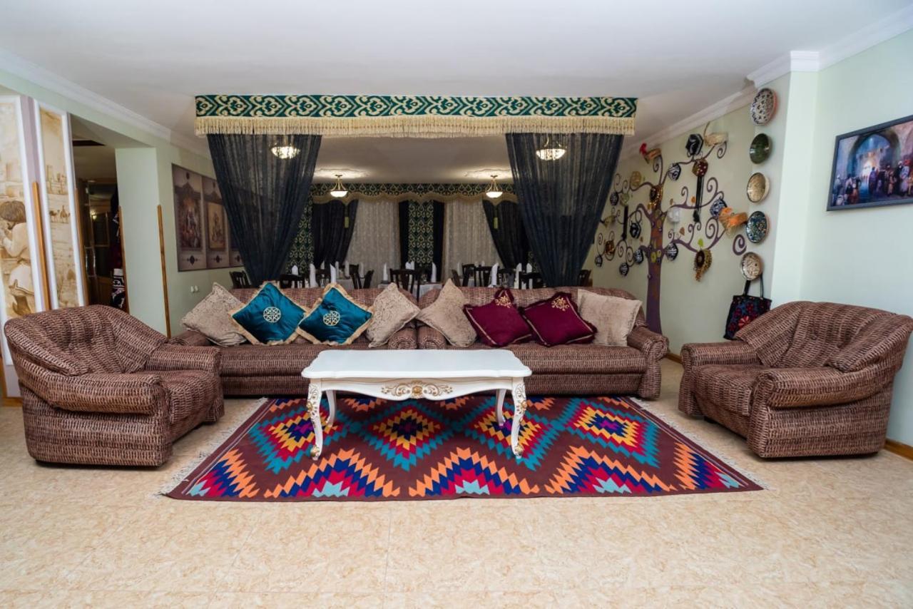 Malika Khorezm Khiva Buitenkant foto